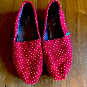 Like new Tom’s size 8.5
